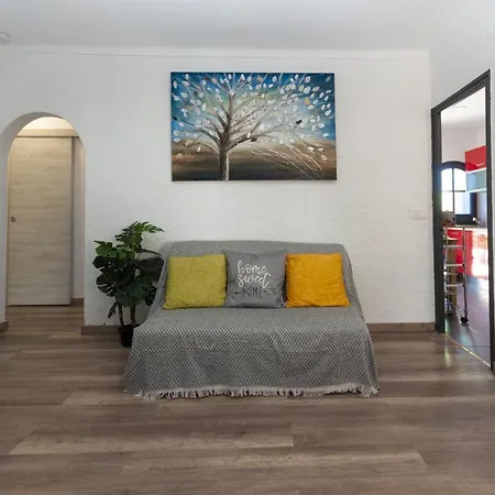 1215 Baix Camp Casa Con Jardin - Apivend Immo *